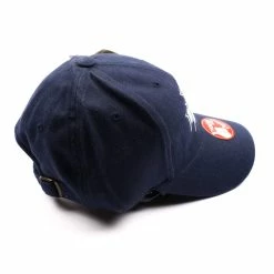 NHL Toronto Maple Leafs Hat - Youth Medium -Icy Sales Shop 10373 20IMG 0013