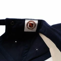 NHL Toronto Maple Leafs Hat - Youth Medium -Icy Sales Shop 10373 20IMG 0015