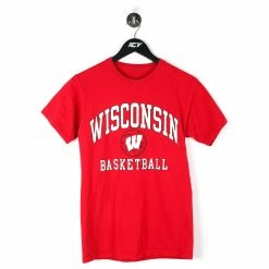 Icy Vintage Vintage Wisconsin Basketball T-Shirt - XS