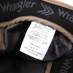 Wrangler Nylon Hiking Pants - Small -Icy Sales Shop 11292 20IMG 0033