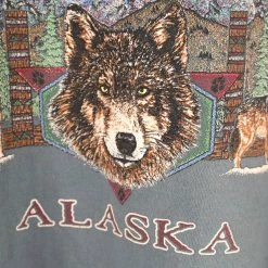 Icy Vintage Vintage 90s Skagway Alaska Wolves Graphic T-Shirt - Medium -Icy Sales Shop 12424IMG 0057