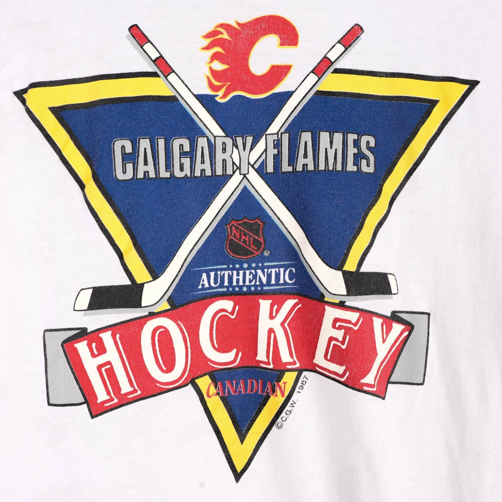 Vintage NHL 1987 Calgary Flames Graphic T-Shirt - Large 7 Vintage NHL 1987 Calgary Flames Graphic T-Shirt - Large - Image 7