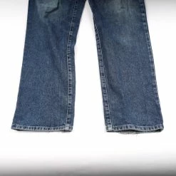 Vintage Guess Straight Cut Denim Pants - Large -Icy Sales Shop 7644 20IMG 0031